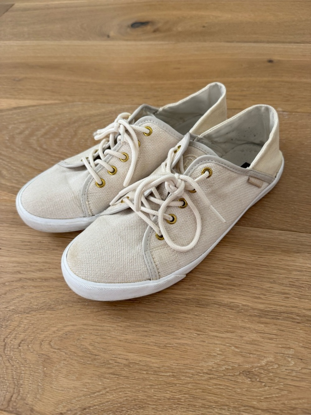 Tommy Hilfiger Cream Canvas Lace-Up Sneakers with Gold Eyelets